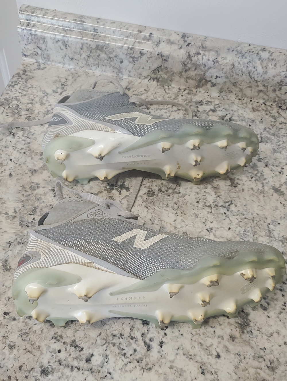 NEW BALANCE Freeze Men's Lacrosse Cleats Size 9 - Picture 7 of 8